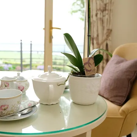 Abhainn Ri Farmhouse Bed & Breakfast 5*
