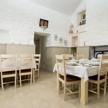 Abhainn Ri 5* Blessington