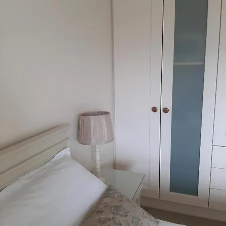 Abhainn Ri 5* Blessington