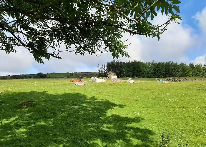 Abhainn Ri Farmhouse Отель типа 