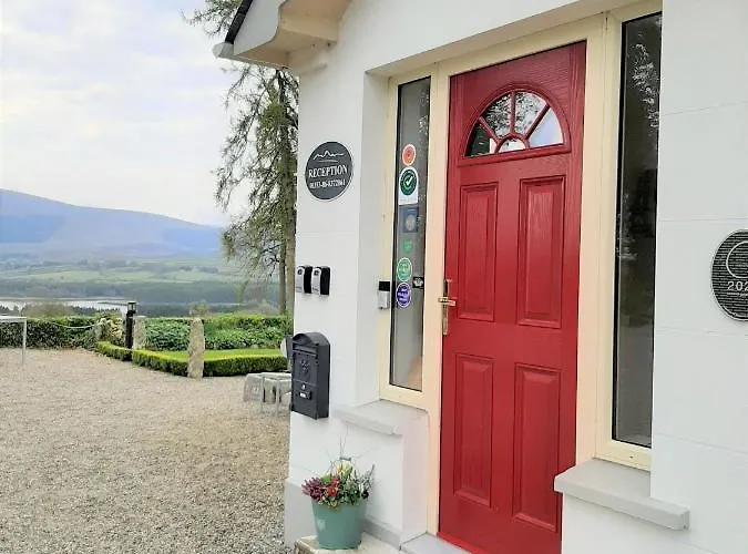 Abhainn Ri Farmhouse Отель типа 